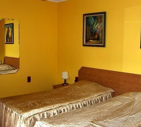 Family Silvestar Hotel