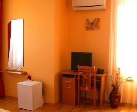 Family Silvestar Hotel