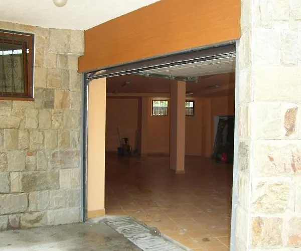 Family Silvestar Veliko Tarnovo